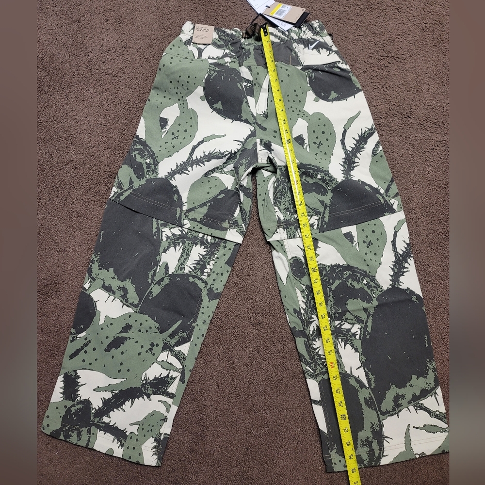 Nike ACG Summit Smith Cargo Pants/Shorts Men’s Small Cactus Khaki IH3577-229 New - Picture 11 of 13